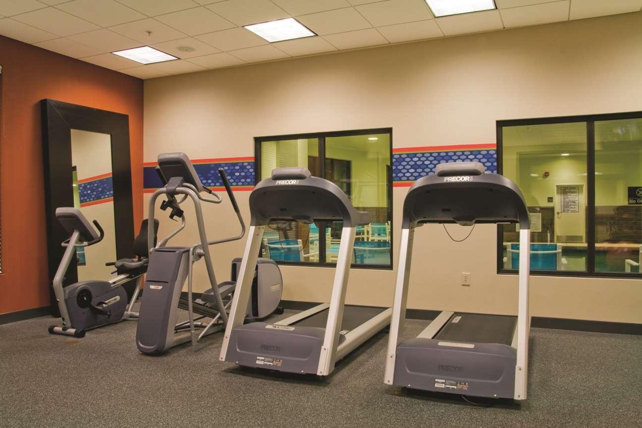 Hampton Inn & Suites Greensboro/Coliseum Area Eksteriør bilde